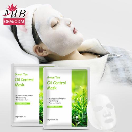 Feuille de masque facial en coton au thé vert
