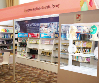 Mayllinebe assiste au salon des soins de la peau - Cosmopack Asia Hongkong 2015
